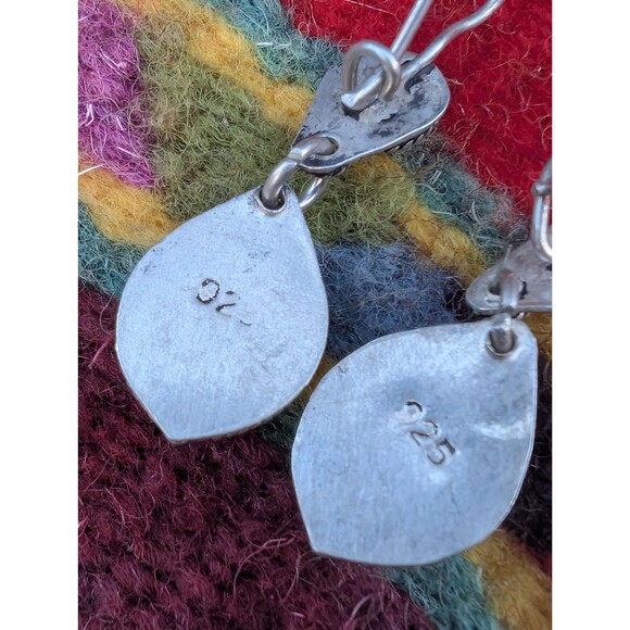 Sterling Silver Southwestern Mother of Pearl Earrings, Vintage Shell Earrings - Picture 5 of 9